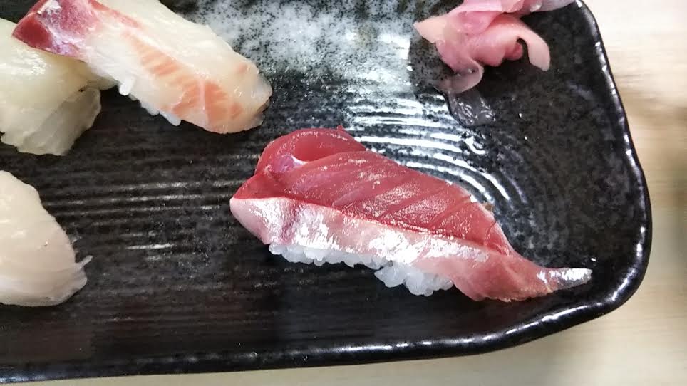 寿司店「惣四郎」のアカサバ